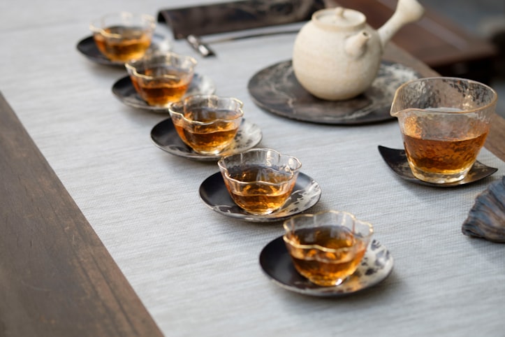 Fasting Tea Benefits According to Dr. Jason Fung and Pique Tea
